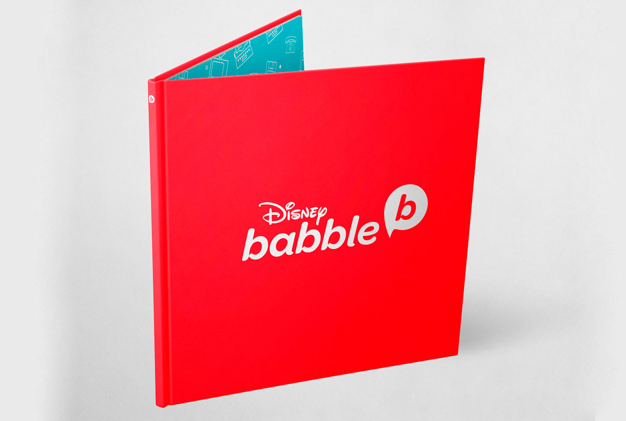 Foto del manual de marca de Disney Babble